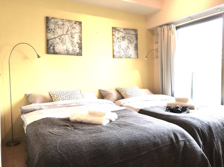 Second room is cozy too, so please feel like at home.