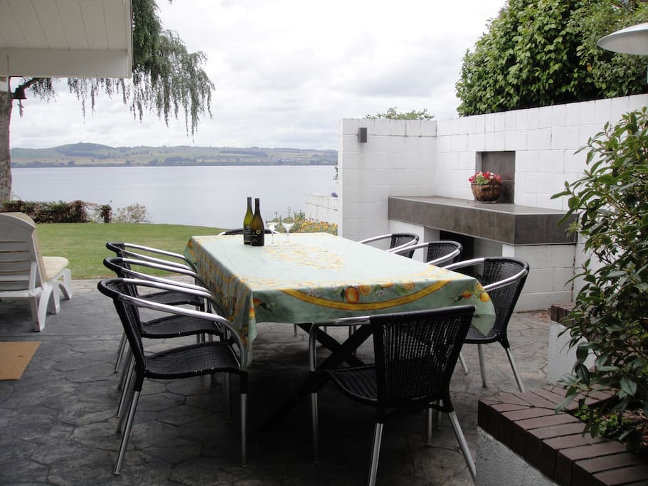 Relax on the BBQ patio, where you can enjoy a wine and the outlook, alfresco dining