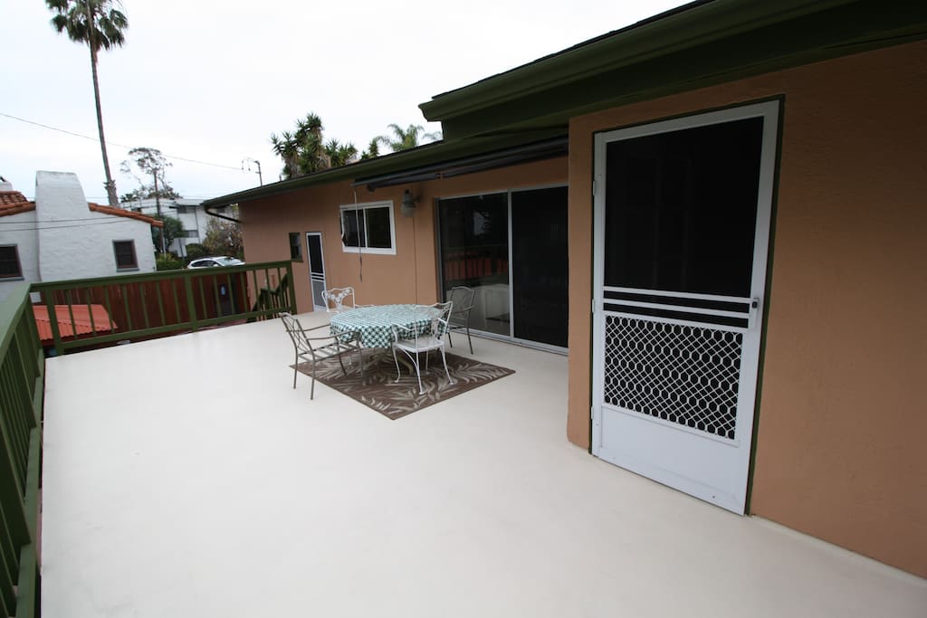 Lanaii Deck area