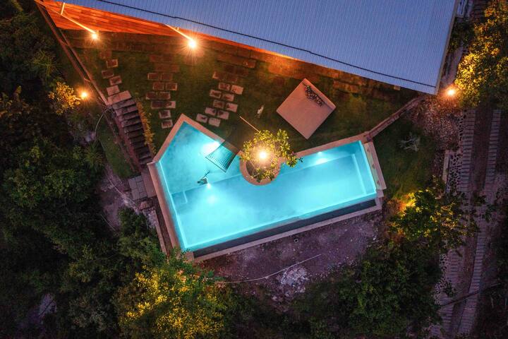 The jungle Luxury-Secure -Villa cimatella ll
