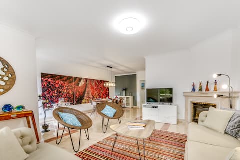 Popular Airbnb listing: Beautiful Cascais in Cascais