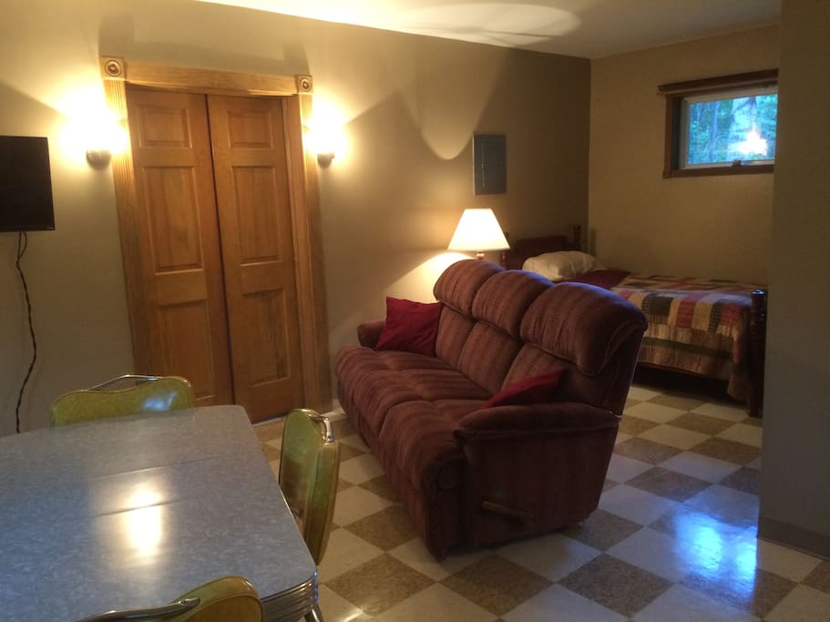Common area, with one twin bed