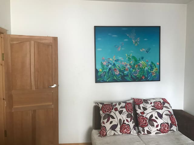 Beautiful 2 room apartment in city center