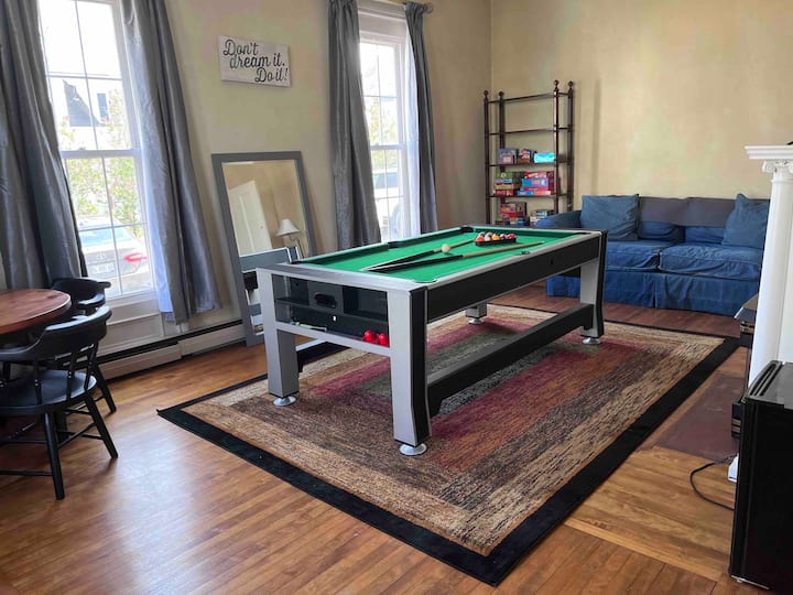 Saco Funhouse! Houses for Rent in Saco, Maine, United States Airbnb