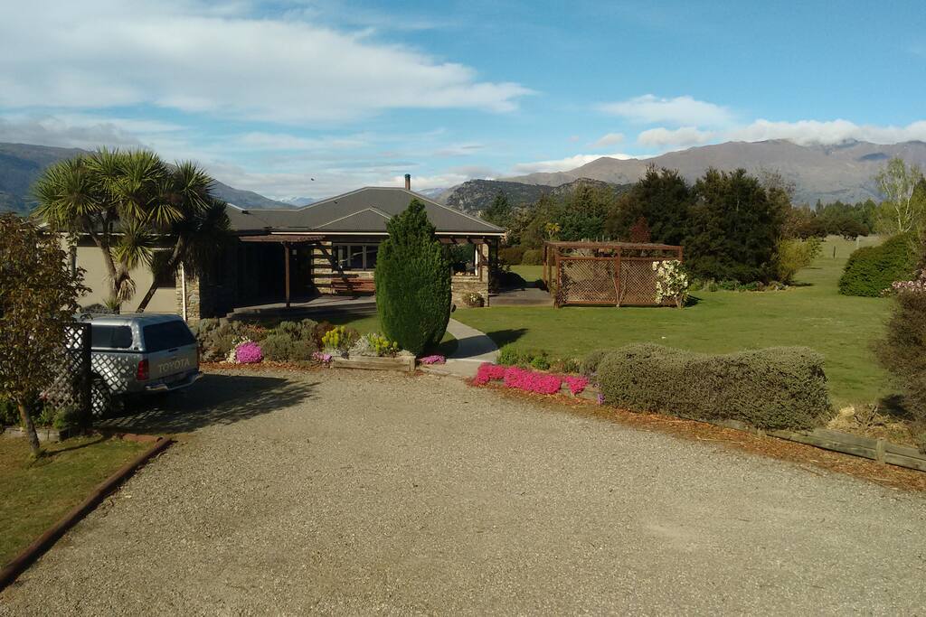 Hosts house nearby