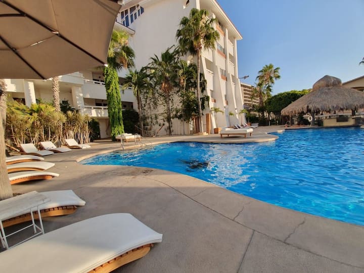 SECRETS CABO 4K - Preferred Pool, Preferred Club 