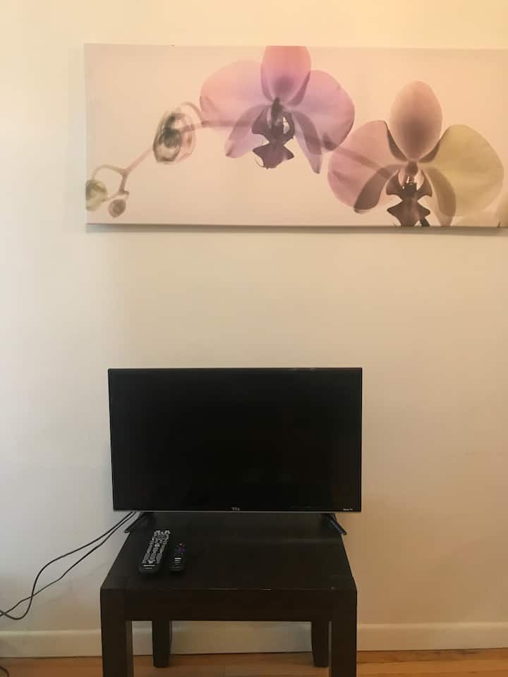 Televisheni na Wi-Fi sebuleni
