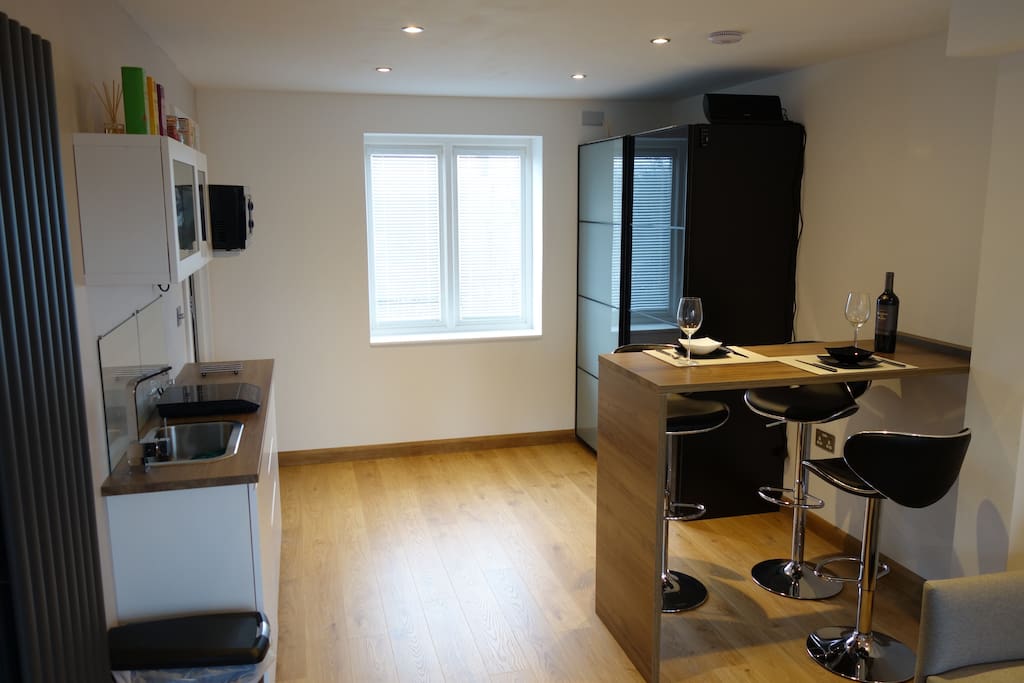 Mini kitchen and dining area
