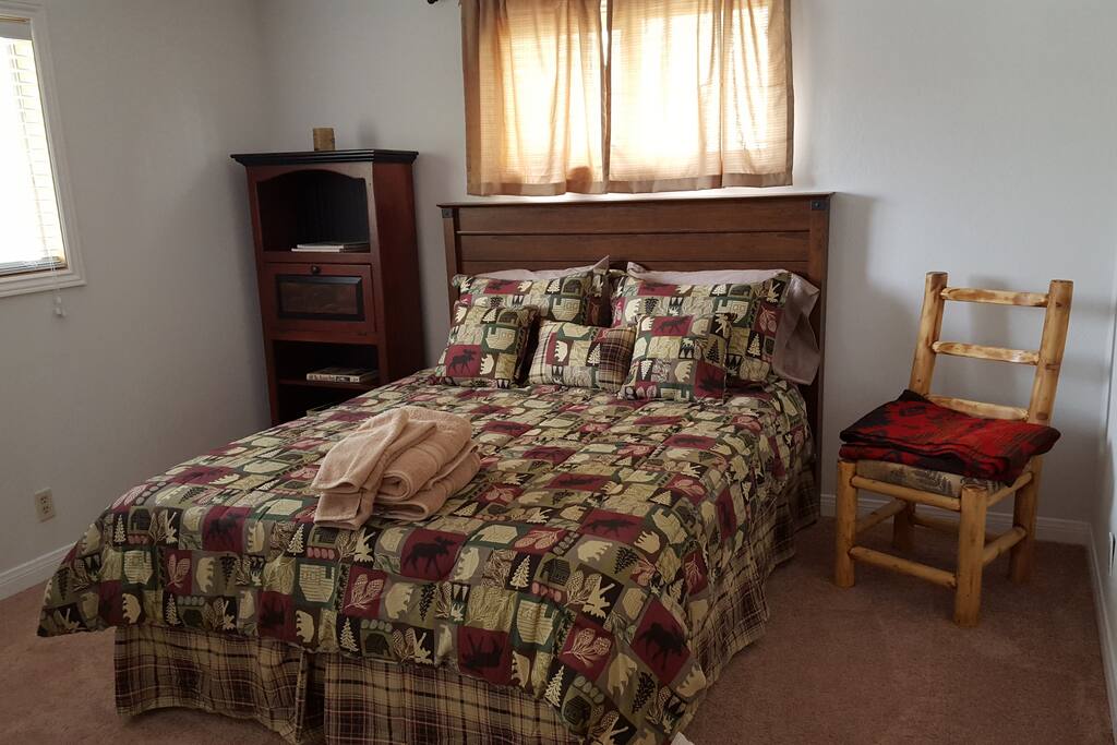 Second bedroom