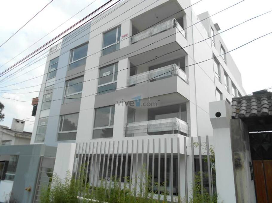 "Villa Altea" Building