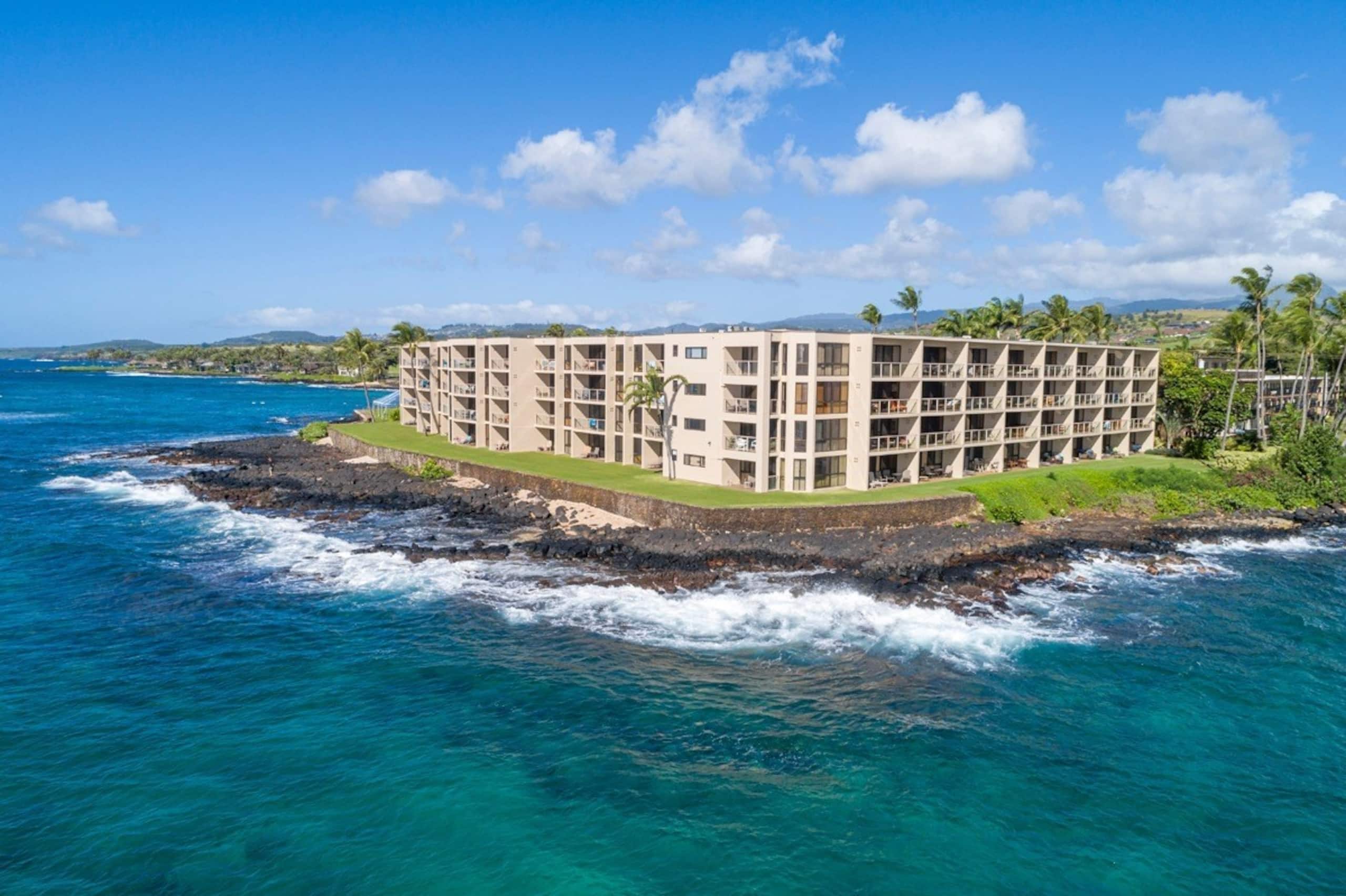 Ocean Front, Kuhio Shores, 30 ft to the water A/C - Photo 26