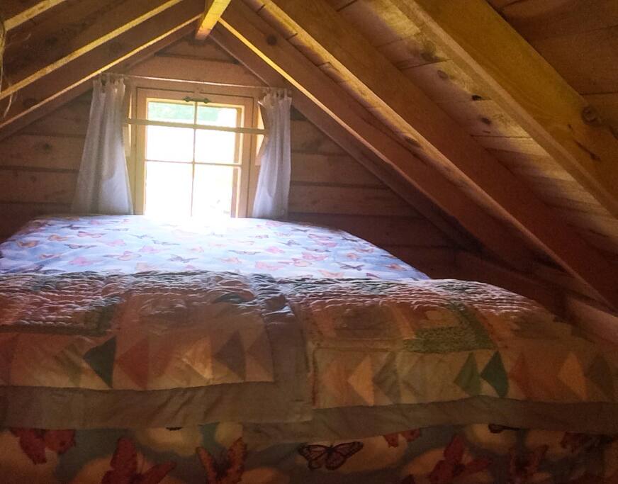 Loft in FAIRY CABIN