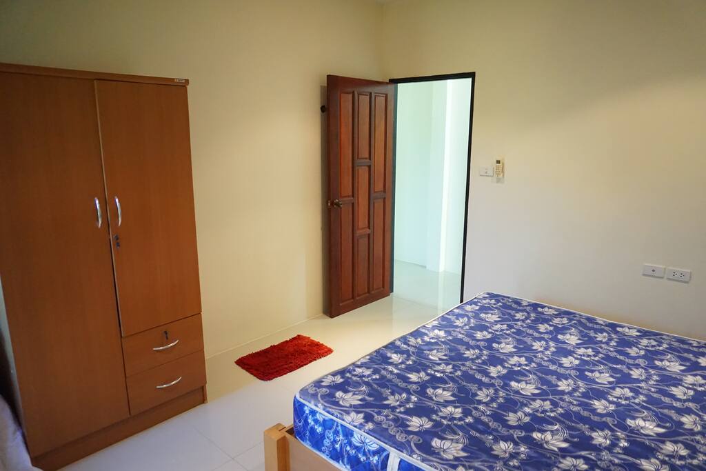 1 Bedroom Bangtao Beach Phuket, Close to the beach. The house included a car park, a living area consisted of a 2 TV and a sofa, a kitchen area with stuff that's necessary and one bathroom. Room has an 2 air-conditioning.
25 mins drive from Phuket airport.
20 mins drive from the house to Patong beach and 25 mins to Phuket town.