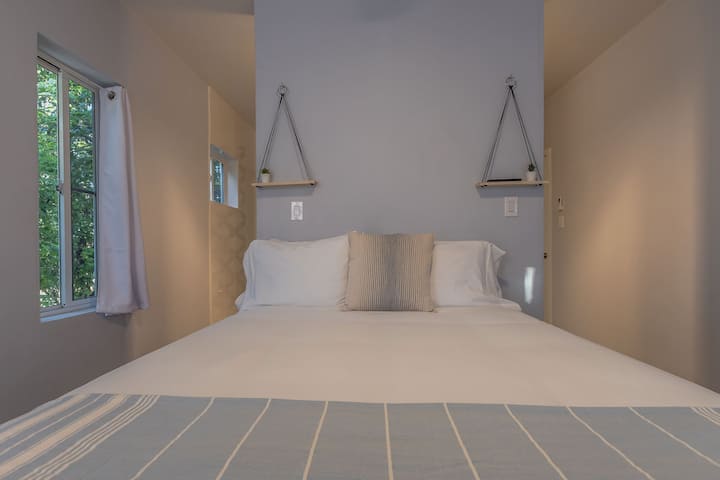 1st Floor Master Suite