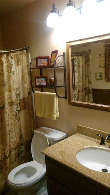 full bath for guest.