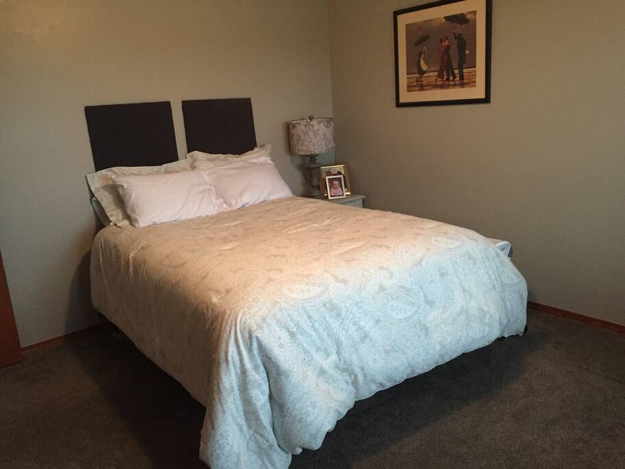 Queen bed