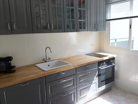 Anuncio de Airbnb popular: Villa Teresa! Cosy & Private + BBQ & FREE parking en Sitges