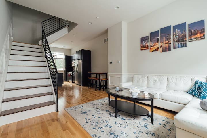 Penn Chop Top Rated Philly Airbnb Roof Deck Townhouses