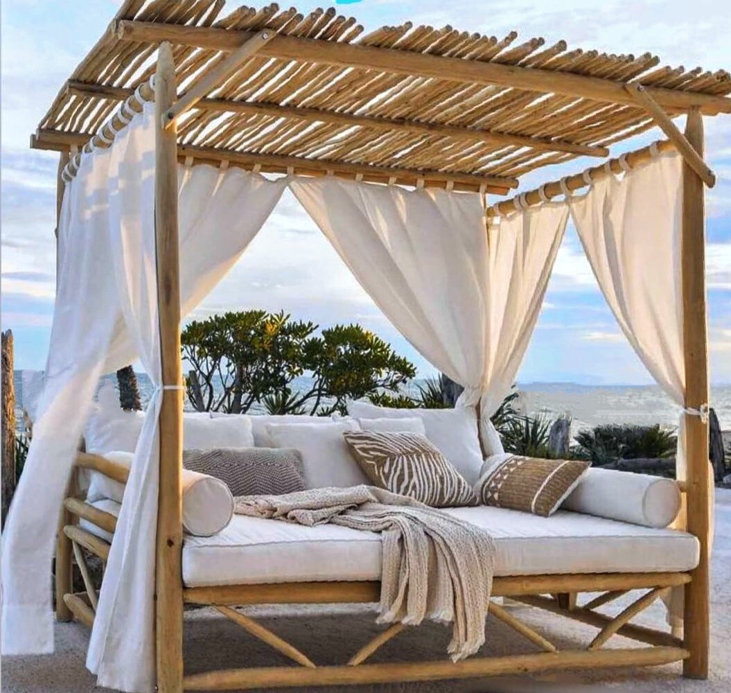 Müstakil havuzlu muhteşem deniz manzaralı villa