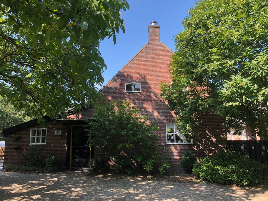 Bakhuis ingangszijde