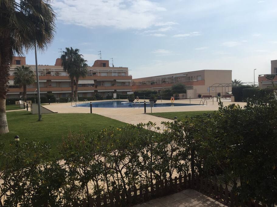 PISCINA COMUNITARIA