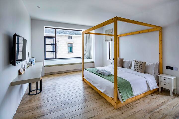 No Ink House Garden Sunshine Bed Room 10 minutes drive from Disney and Metro Chuansha Station Free daily round trip to Disneyland