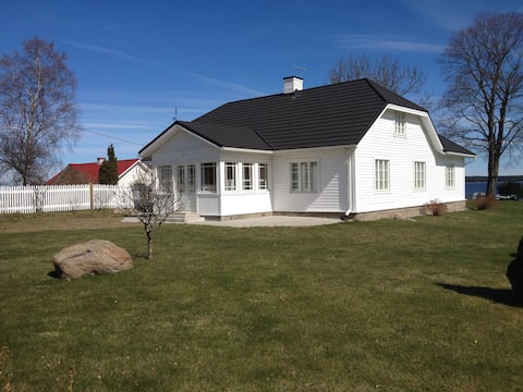 ÄSSA BEACH HOUSE