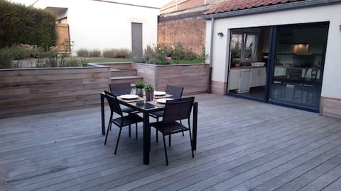 Terrace & garden in the heart of Jodoigne