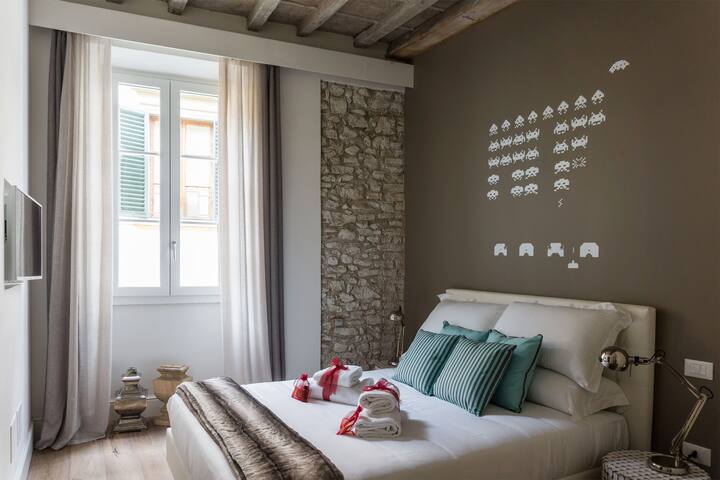 Rose Apartment – Santo Spirito district