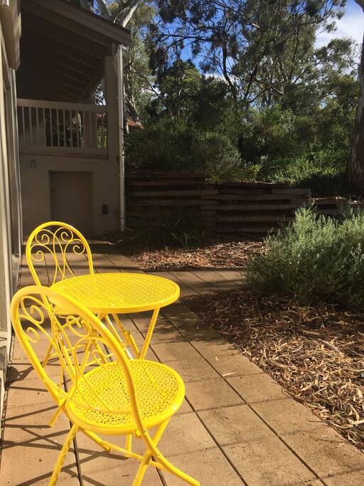 Outdoor dining in beautiful setting