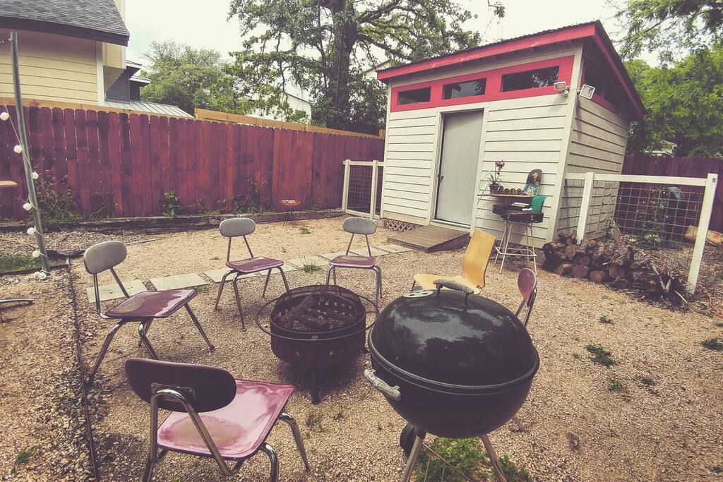 Many guest build a fire and cook out while staying.