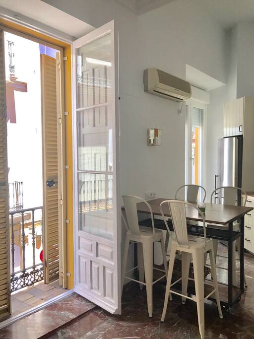 Zona Comedor - Balcón