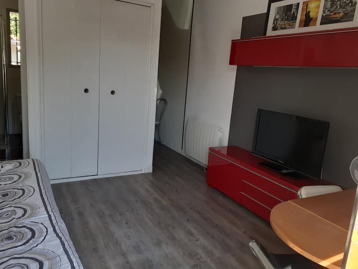 Studio Indépendant Entre L'océan Bordeaux Et Médoc - Saint-Médard-en-Jalles