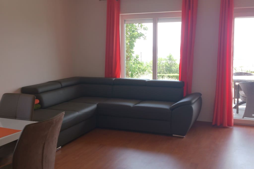 Apartment 1 Wohnzimmer mit Sofa
