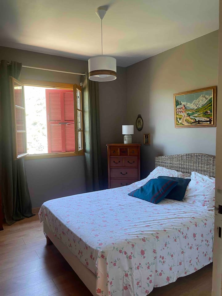 Chumba cha kulala cha ghorofa ya 1 chenye mwonekano wa maquis 