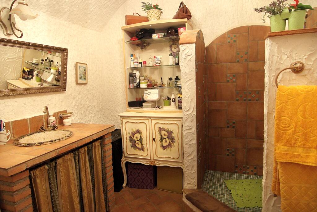 Baño con ducha
