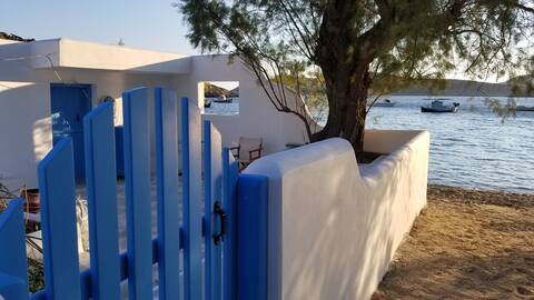 Fourni Island Home on the Sea!