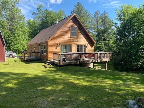 VT Cabin, close to Killington Mountain and lakes.