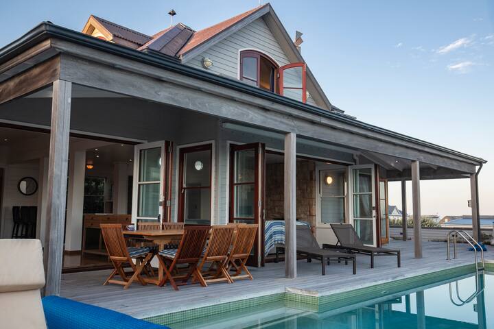 SLANGKOP BEACH VILLA gallery image 5