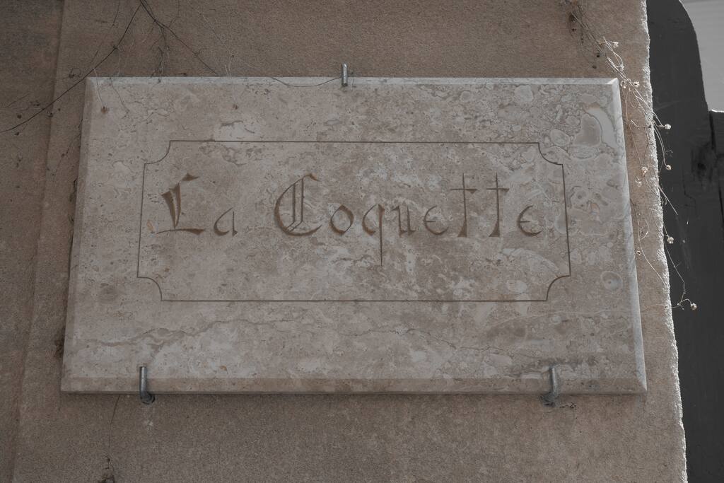 La Coquette