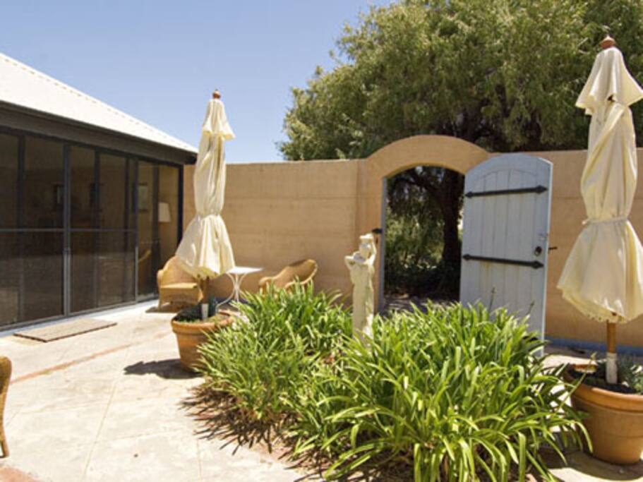 Enclosed courtyard