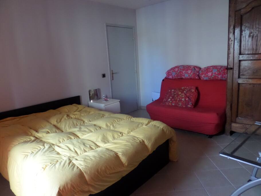 bedroom