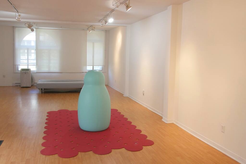 futon bed + extra mattress