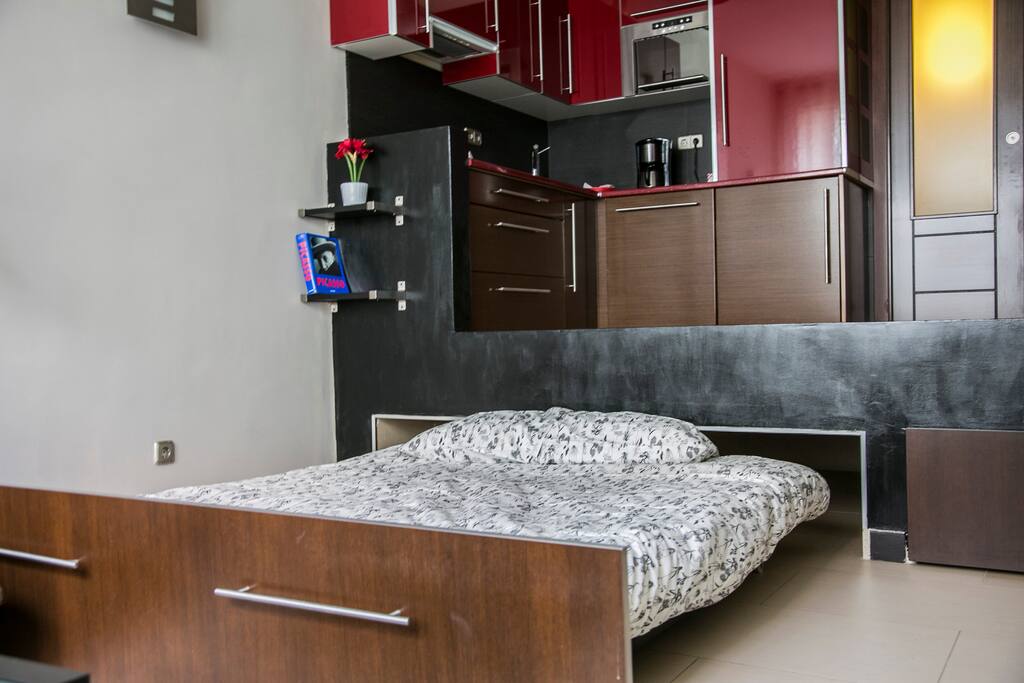 Cama