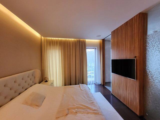 Modern apartment in OldRiga. 232m2 4 rooms! gallery image 2