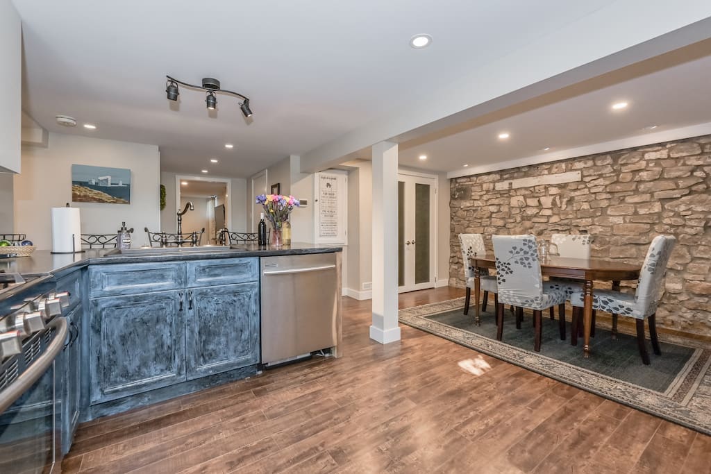 Elora Gingerbread House Airbnb Apartments for Rent in Elora, Ontario