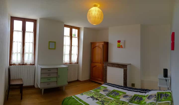 2階の独立した部屋 