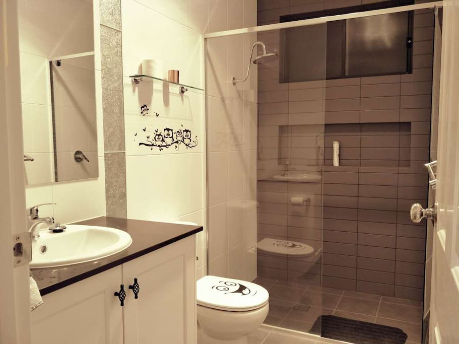 Ground floor bathroom