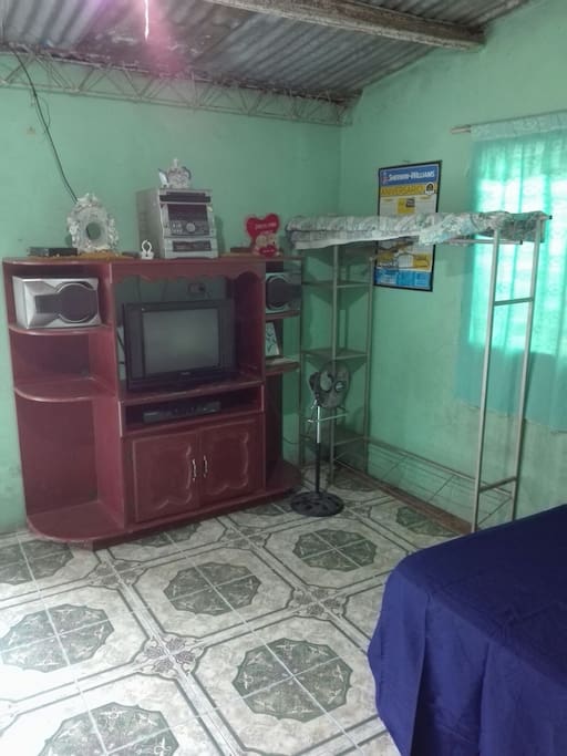 tv with cable