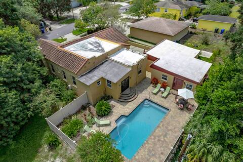 2x Private Properties + Pool